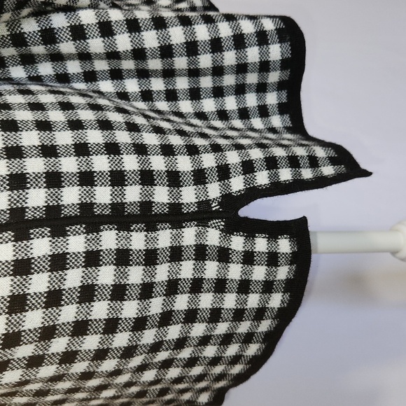 J Jill Sweater Black Gingham Reversable Crew Neck Long Sleeve Farmhouse Size M - Picture 10 of 13